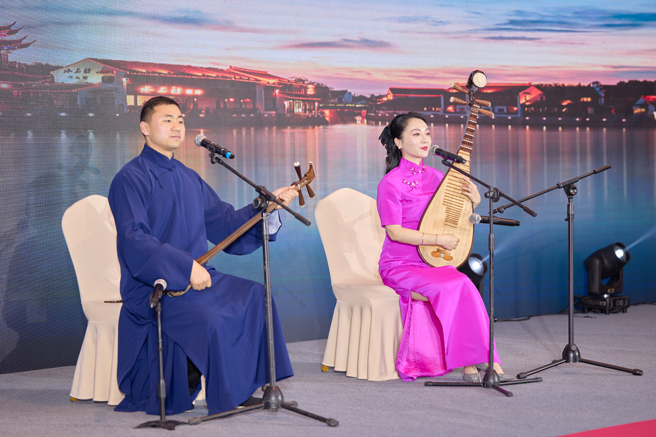 智造引擎啟新程 產(chǎn)業(yè)聚勢向未來|華世潔蘇州智造基地投產(chǎn)暨2026產(chǎn)業(yè)創(chuàng)新峰會圓滿舉辦!(圖30) 智造引擎啟新程 產(chǎn)業(yè)聚勢向未來|華世潔蘇州智造基地投產(chǎn)暨2026產(chǎn)業(yè)創(chuàng)新峰會圓滿舉辦!(圖30)